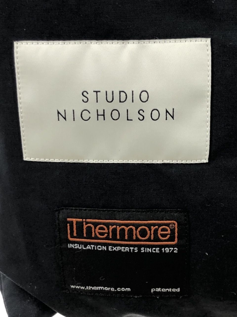 studio nicholson エコダウンストール