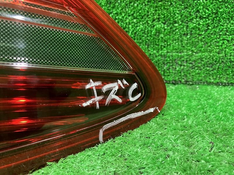 f*i様 トクラウン GRS202 右テールランプ・テールライト イチコ 30