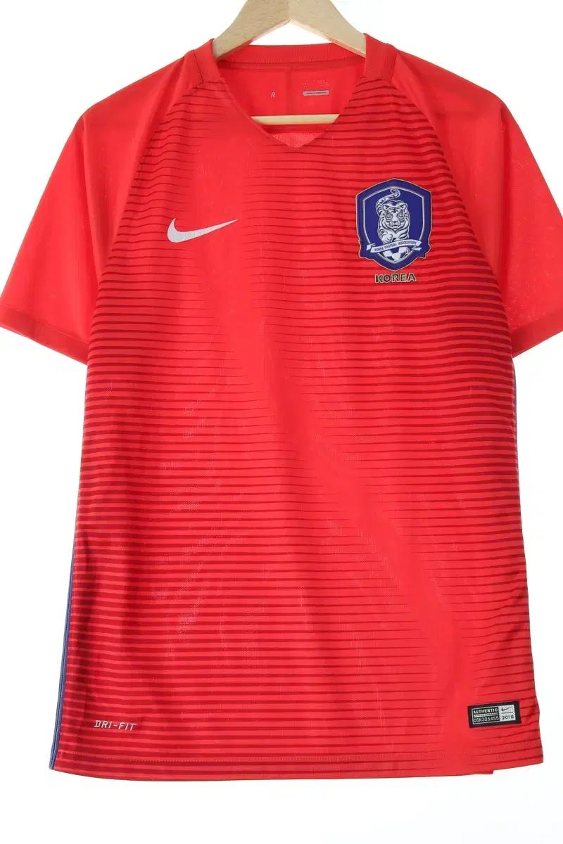 （ M ） Nike(ナイキ） 半袖 Tシャツ 韓国 国立大学- 147F2