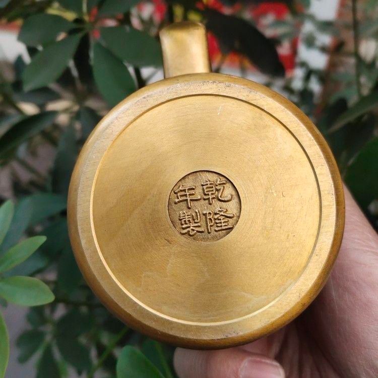 龍鳳茶壺 銅でティーポットを彫る コレクション 工芸品 銅器 重工 彫刻 龍鳳茶壺 茶杯 茶道具 工芸品 置物 - メルカリ