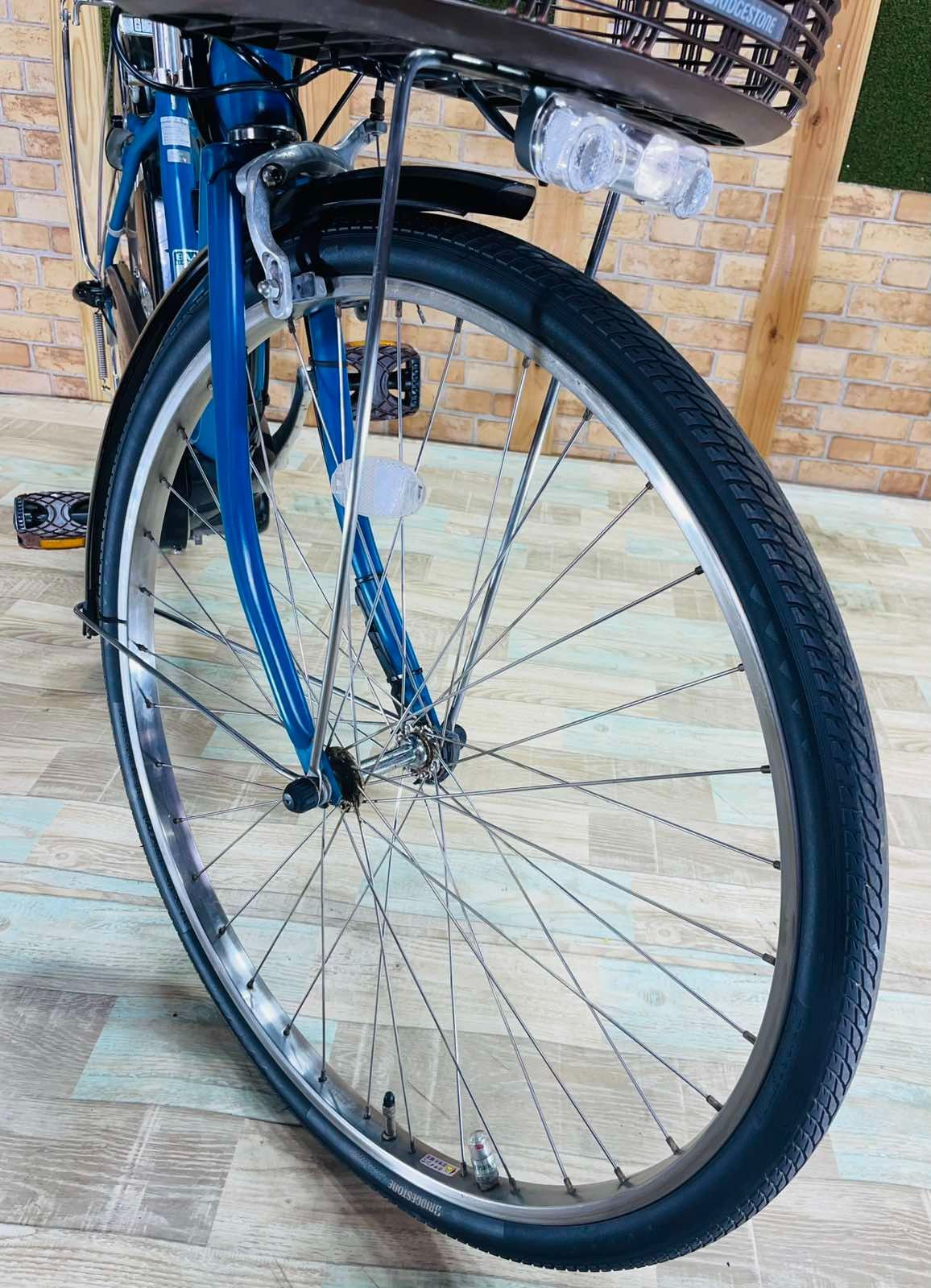 完成車 RZH1581