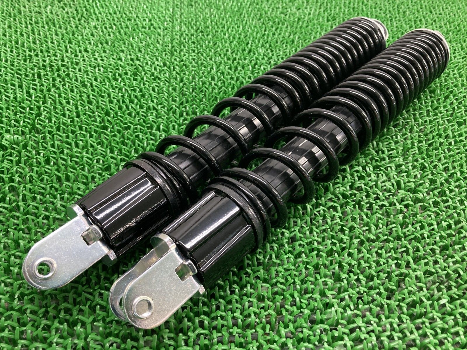 PCX125 PCX160 リアサスペンション 左右 ホンダ 純正 バイク 部品 JK05 KF47 ピッチ365mm リアショック 綺麗 良品 【中古】 62 PCX125 PCX160 リアサスペンション 左右 ホンダ 純正 バイク 部品 JK05