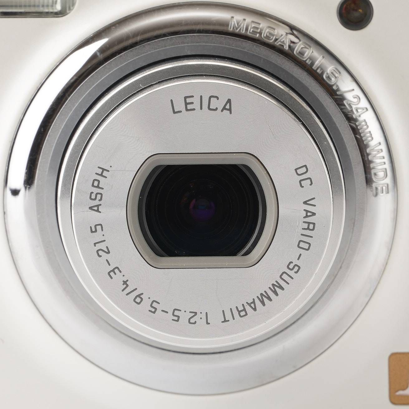 パナソニック Panasonic LUMIX DMC-FX77 / LEICA DC VARIO SUMMARIT