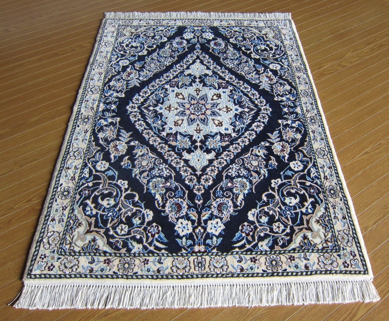 123X92】イラン直輸入☆ナイン産ペルシャ絨毯・カーペット