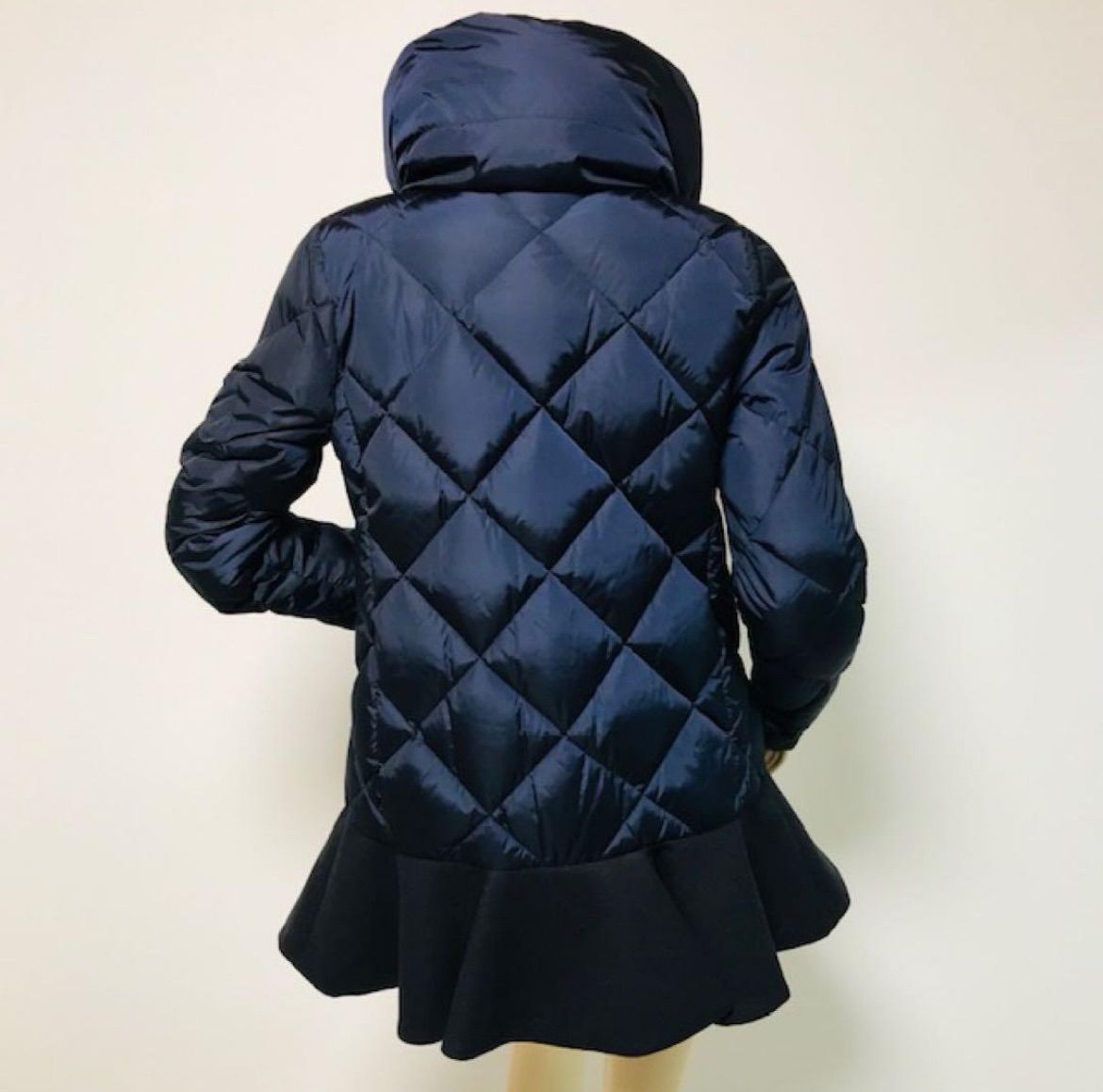 美品☆MONCLER・モンクレール VOUGLANS レディース ブランドロゴタグ 