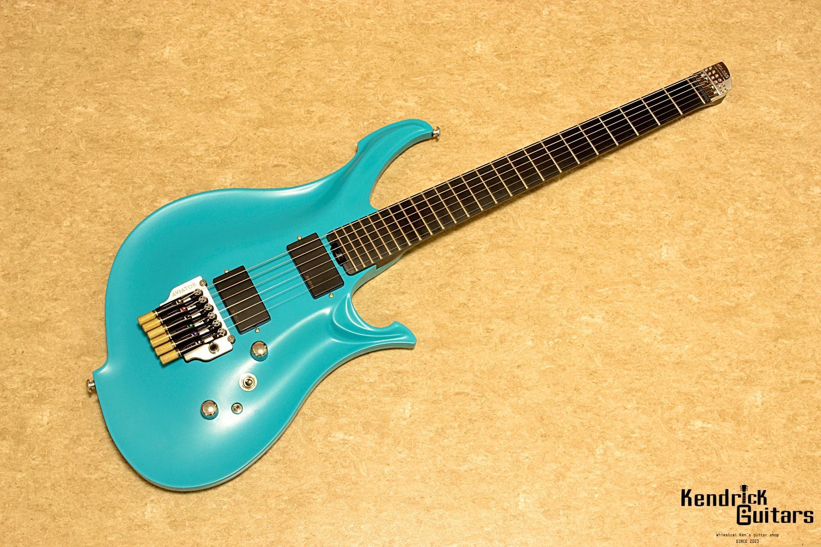 SAMICK ミニギター LPレスポールタイプ黒 ショートスケール サミック