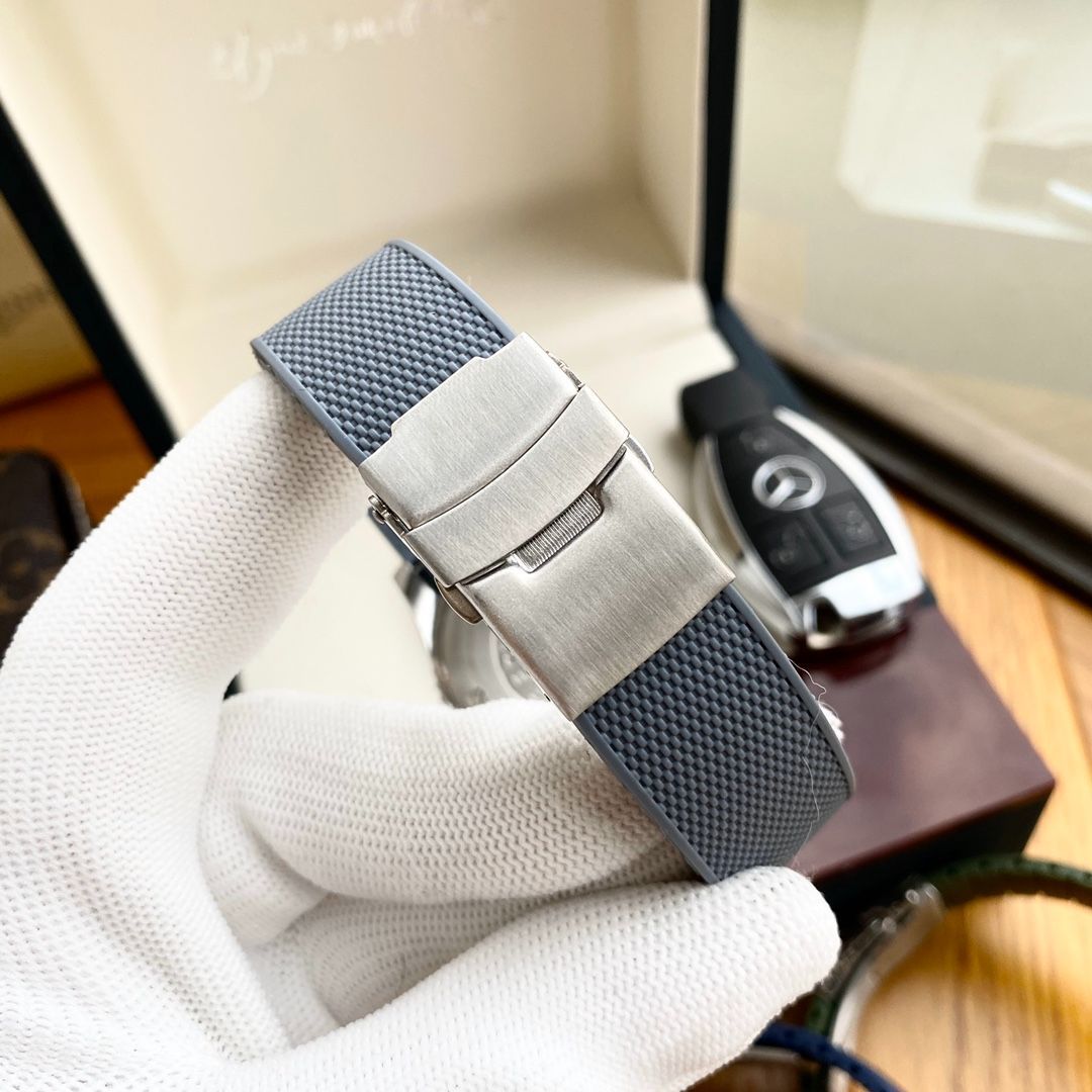 LONGINES 康?斯系列