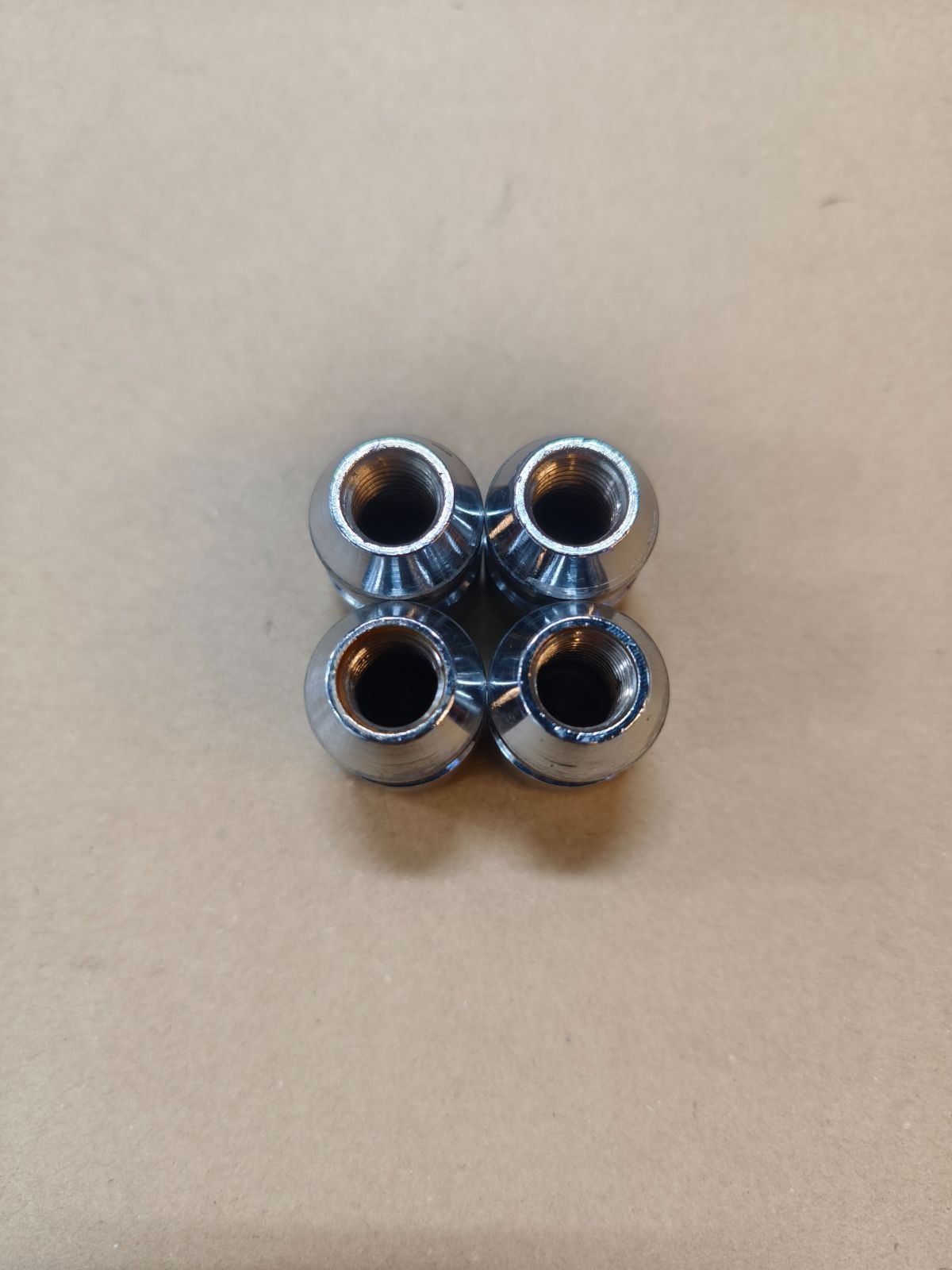 【定価16,280円】タイヤロック SCIBORG SUV用イエロー。キー2個 未使用品】SCIBORG タイヤロック イエロー 鍵2本付き 定価16,280円