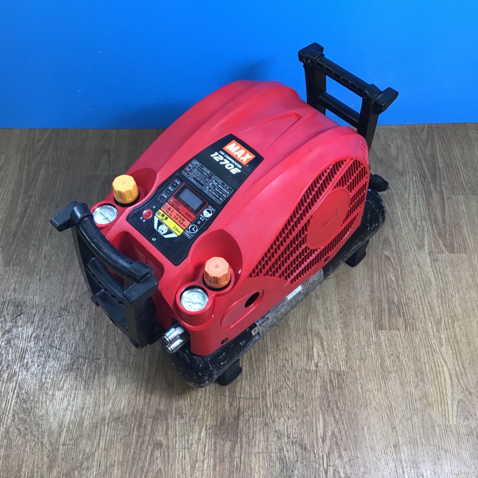 マックス(MAX) エアコンプレッサー AK-HL1270E_レッド【岩槻店】