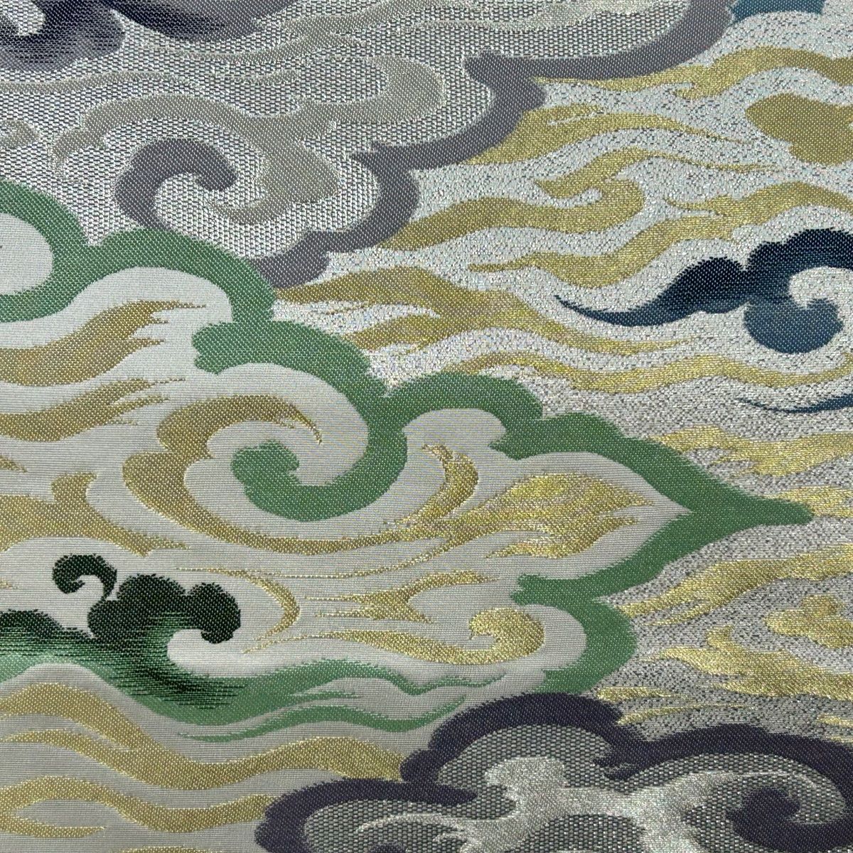 袋帯 美品 秀品 雲取唐花文 箔 金銀糸 灰色 六通 正絹 【中古