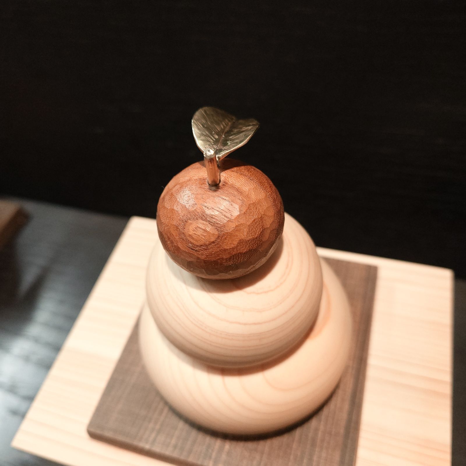 木製鏡餅小 手彫りみかん