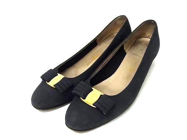 Salvatore Ferragamo フェラガモ ヴァラリボン スエード