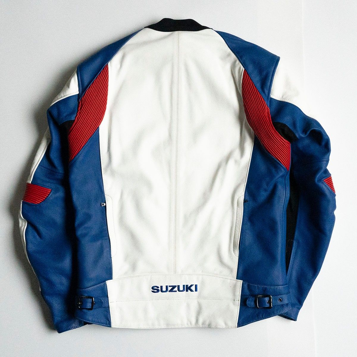 KUSHITANI ×SUZUKI