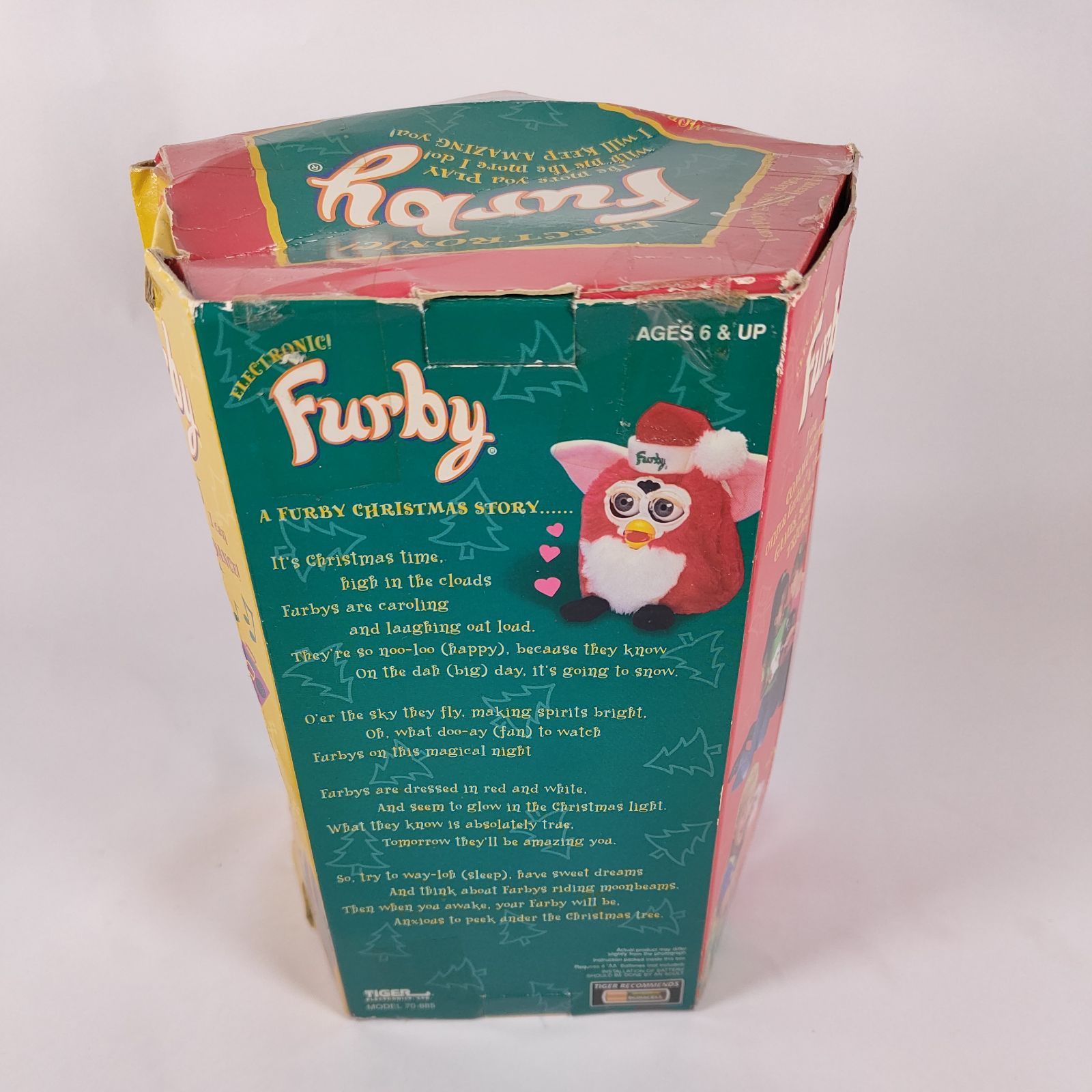 ☆【未使用】 ファービー クリスマス 限定版 赤×白 英語版 ☆ - メルカリ