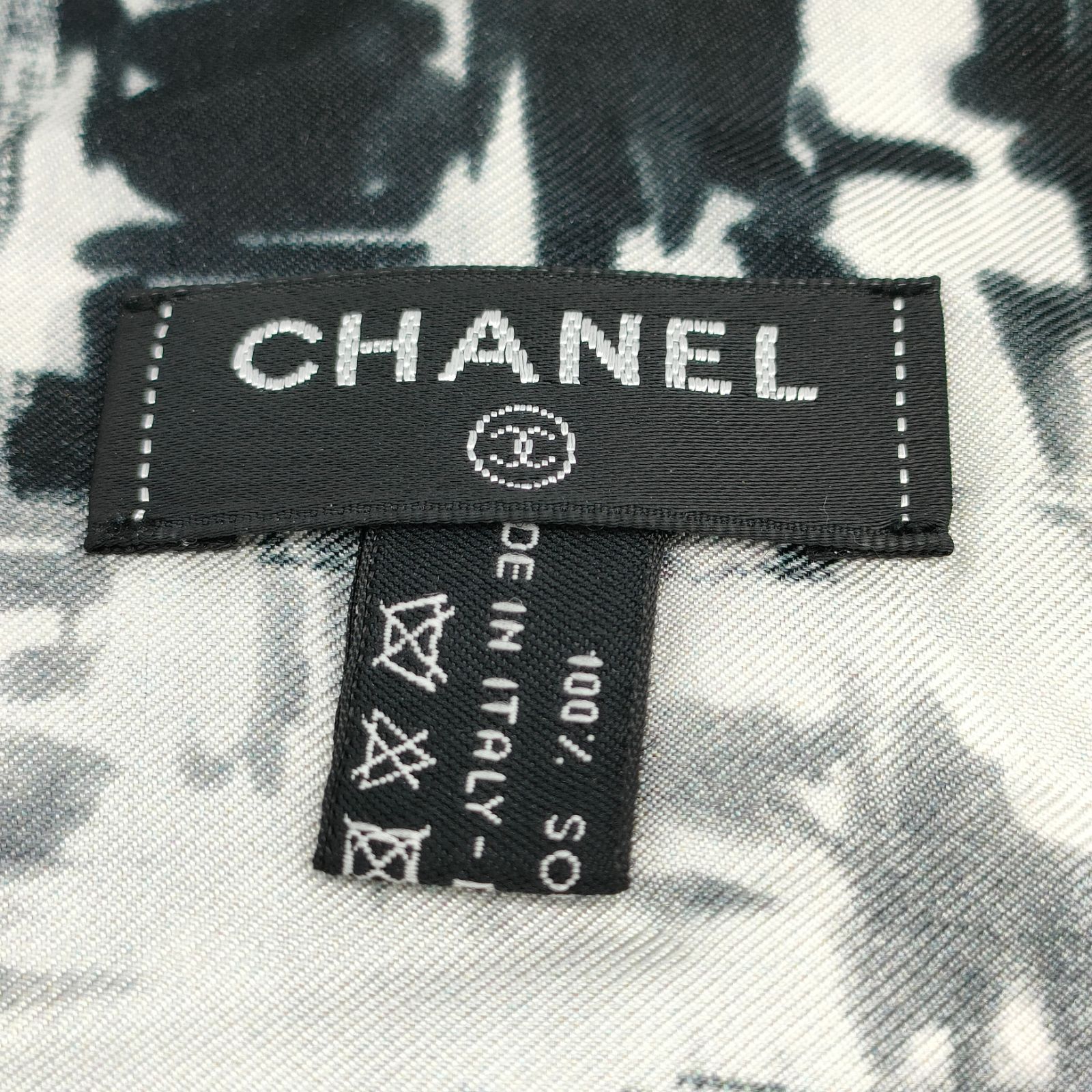 CHANELシルク大判ストール シャネル Chanel ココマーク ツイード転写 プリント シルク 大判