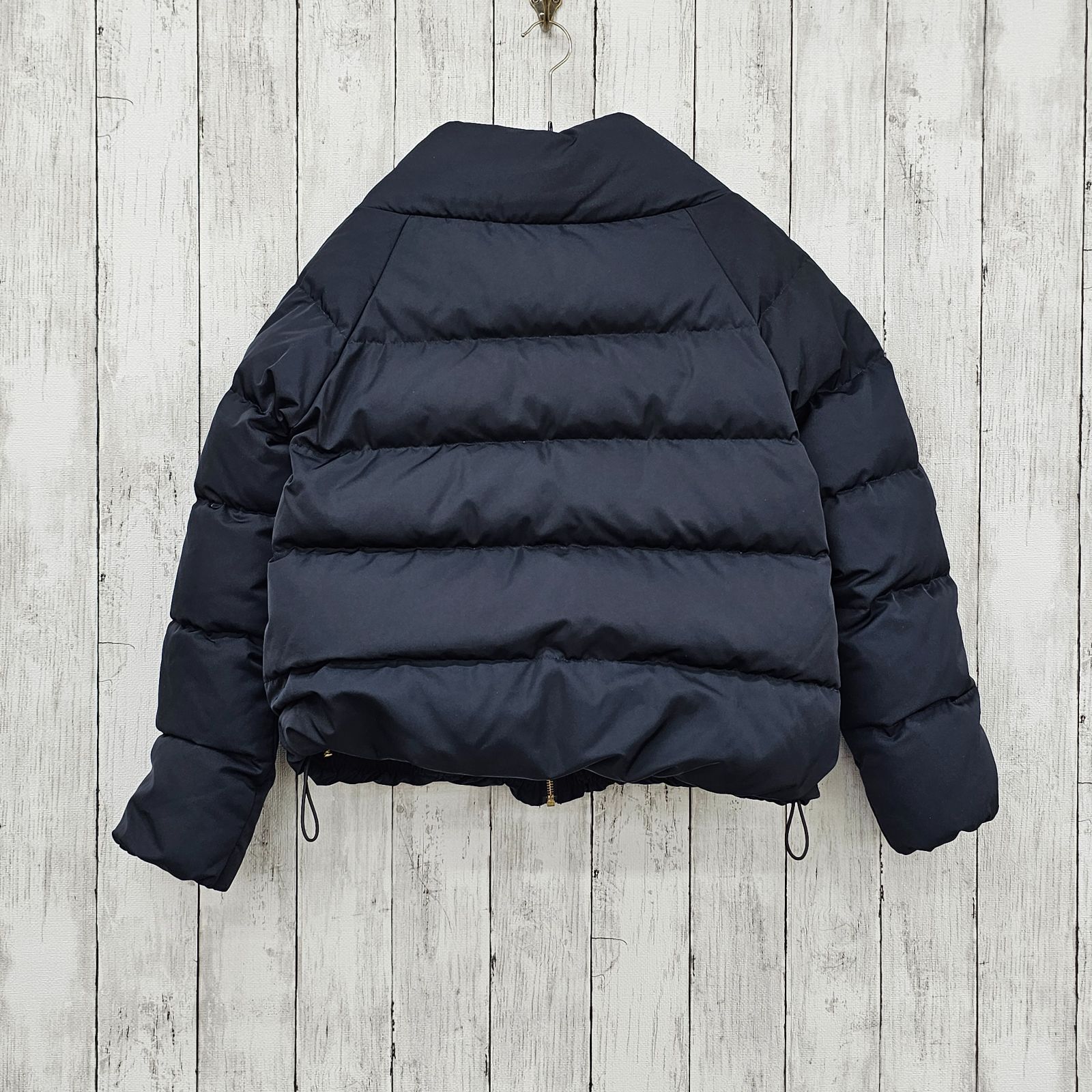 IEDIT 】どんなボトムスとも合わせやすい軽やかショート丈ダウンコート