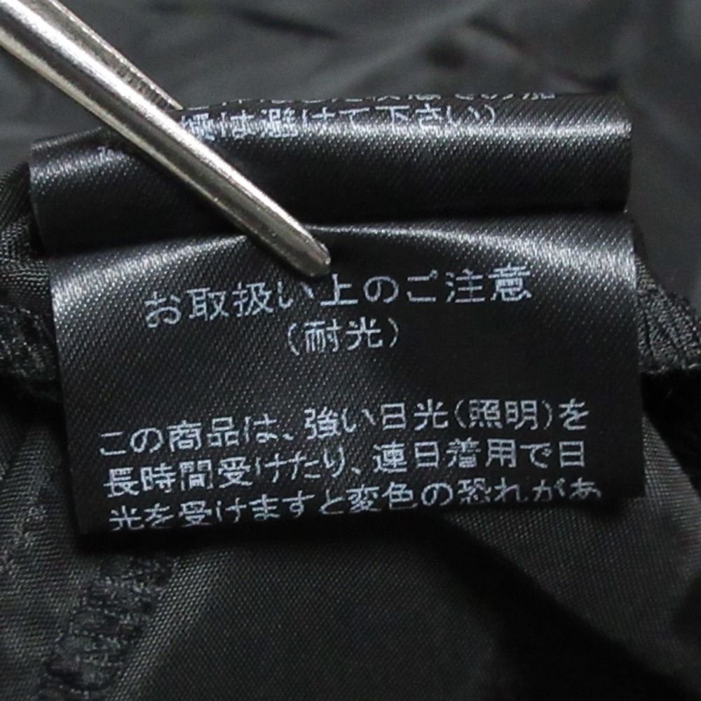 38 ブラック