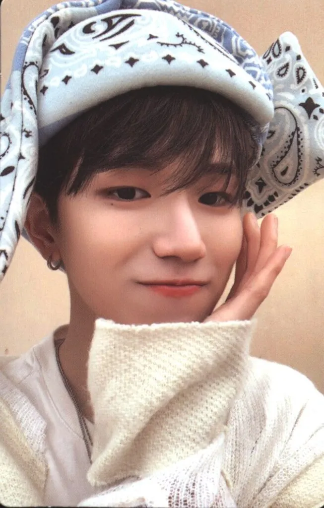 Riwoo – Who! Album PC photocard photocard