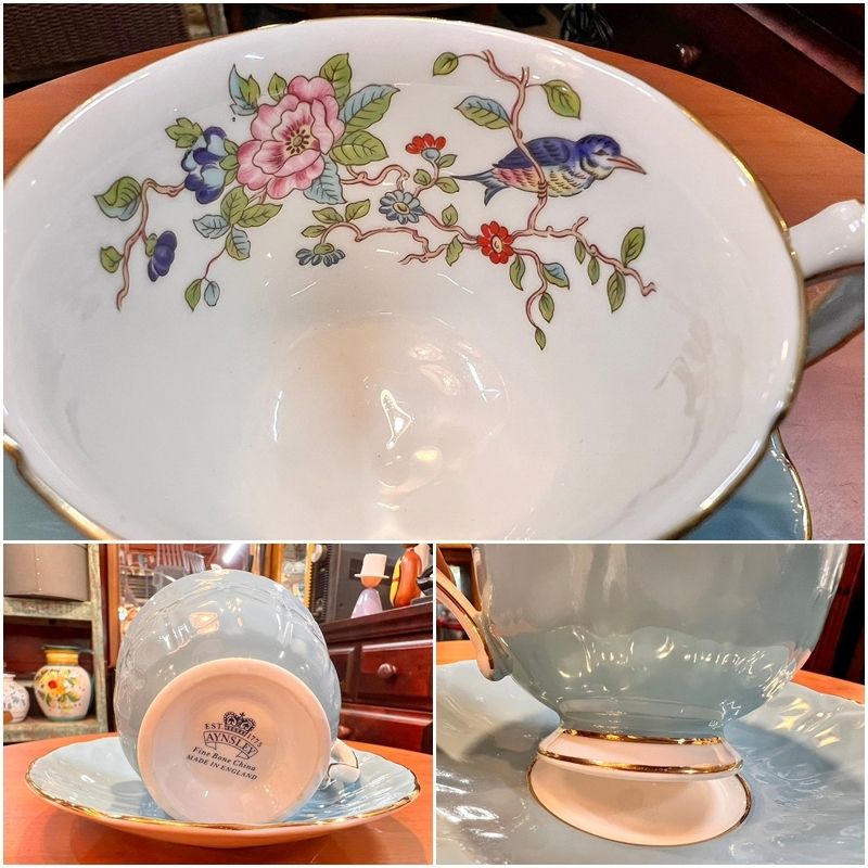 Aynsley China - エインズレイ  水色　フルーツ  いちご　フリル金彩　カップ Aynsley China - エインズレイ 水色 フルーツ いちご フリル金彩