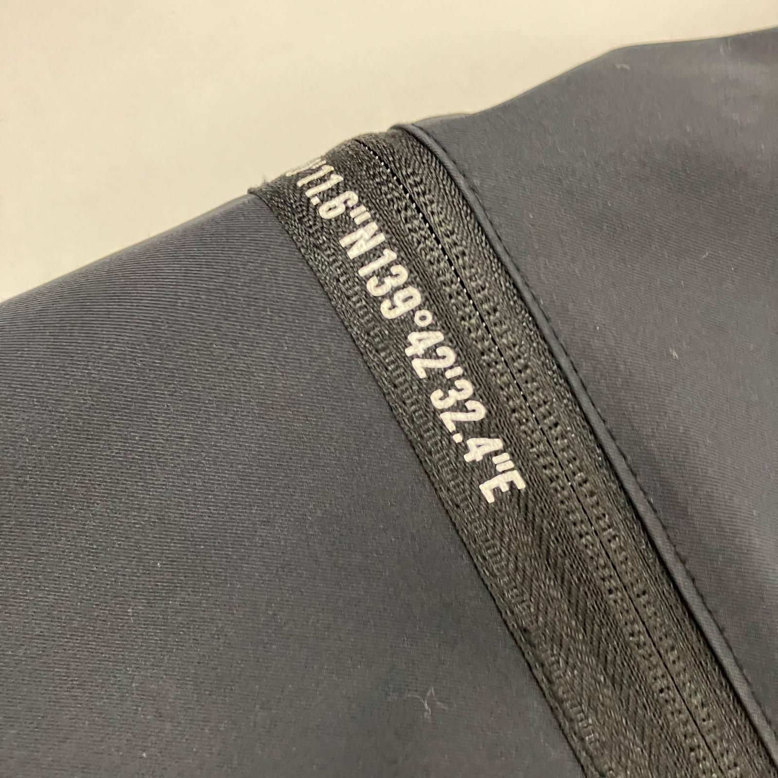 ダブルタップス