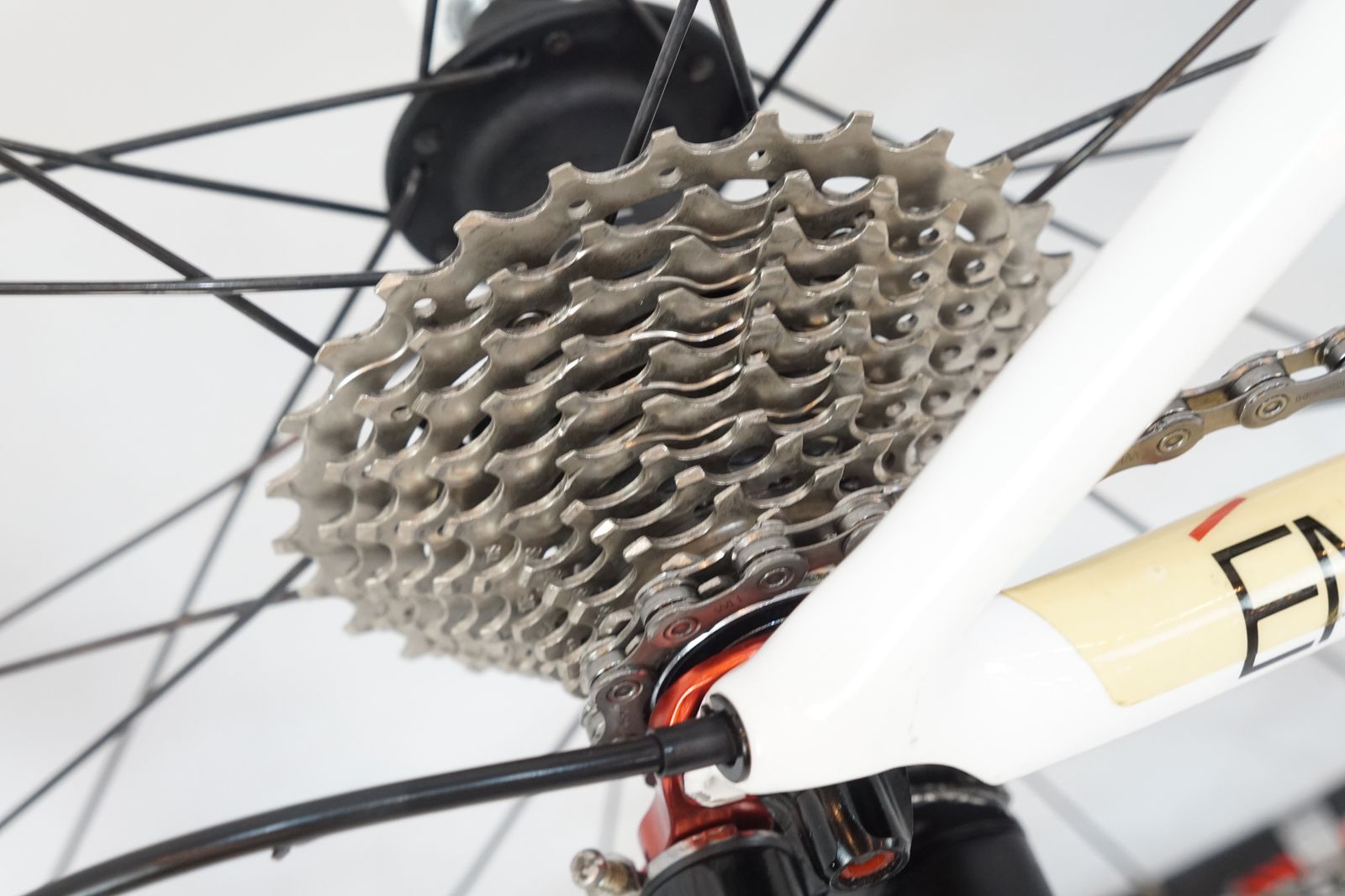 TREK 「トレック」」 EMONDA SL5 DISC 2022年モデル ロードバイク