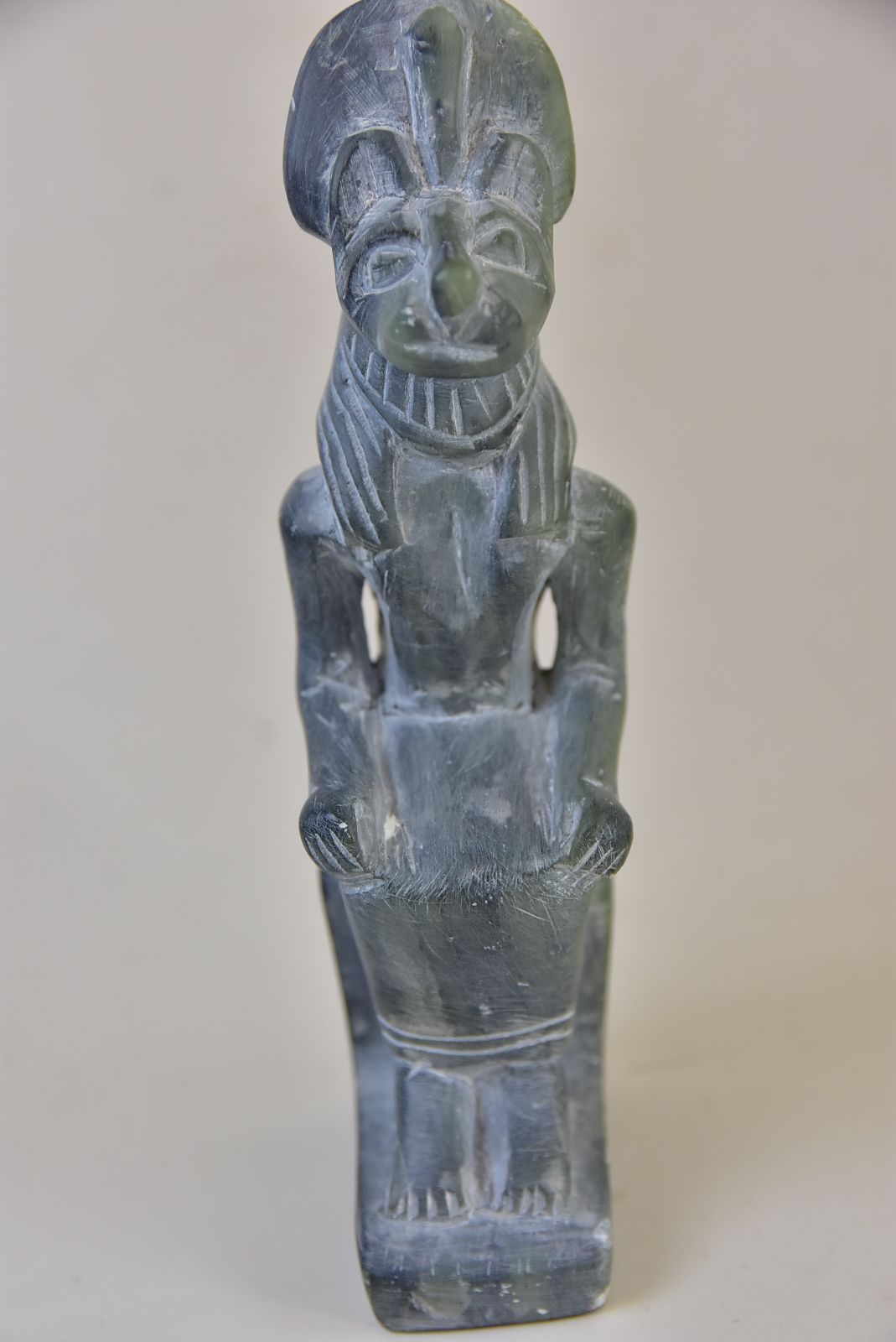 古代エジプトの神様像 バステト ネコの神様 家の守り神 石像 置物
