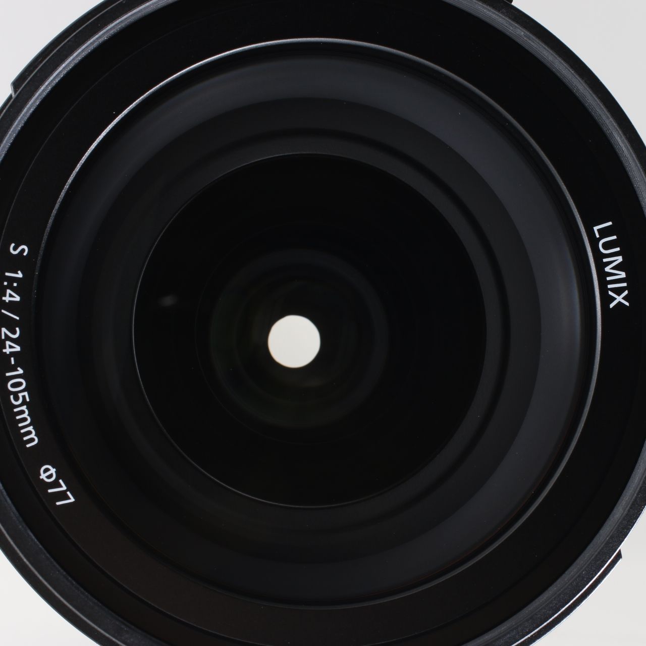 LUMIX S 24-105mm F4 MACRO O.I.S.