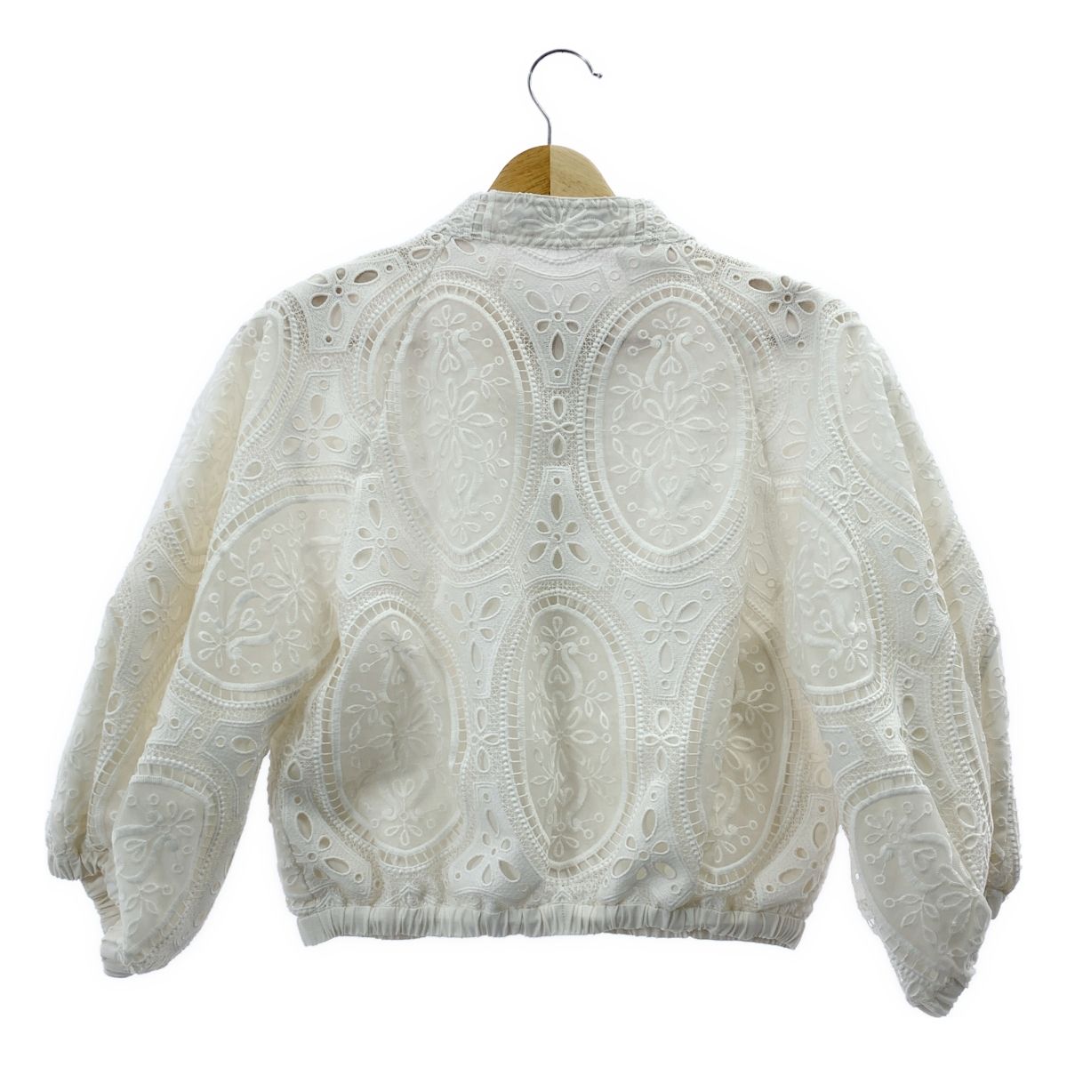 TSURU By MARIKO OIKAWA 刺繍　ジャケット　Trenia 白 TSURU By MARIKO OIKAWA 刺繍 ジャケット Trenia 白