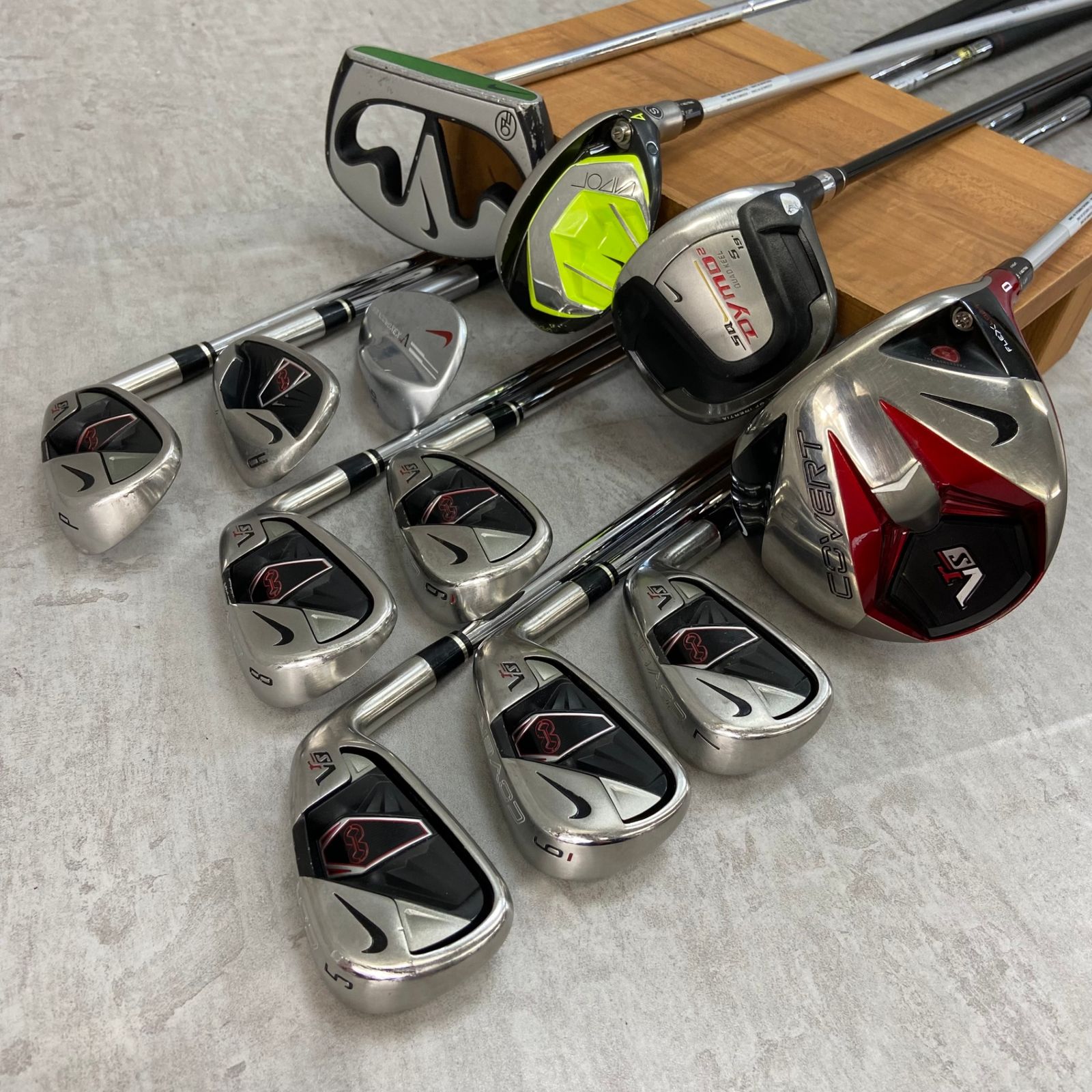 ナイキ メンズゴルフ12本セット