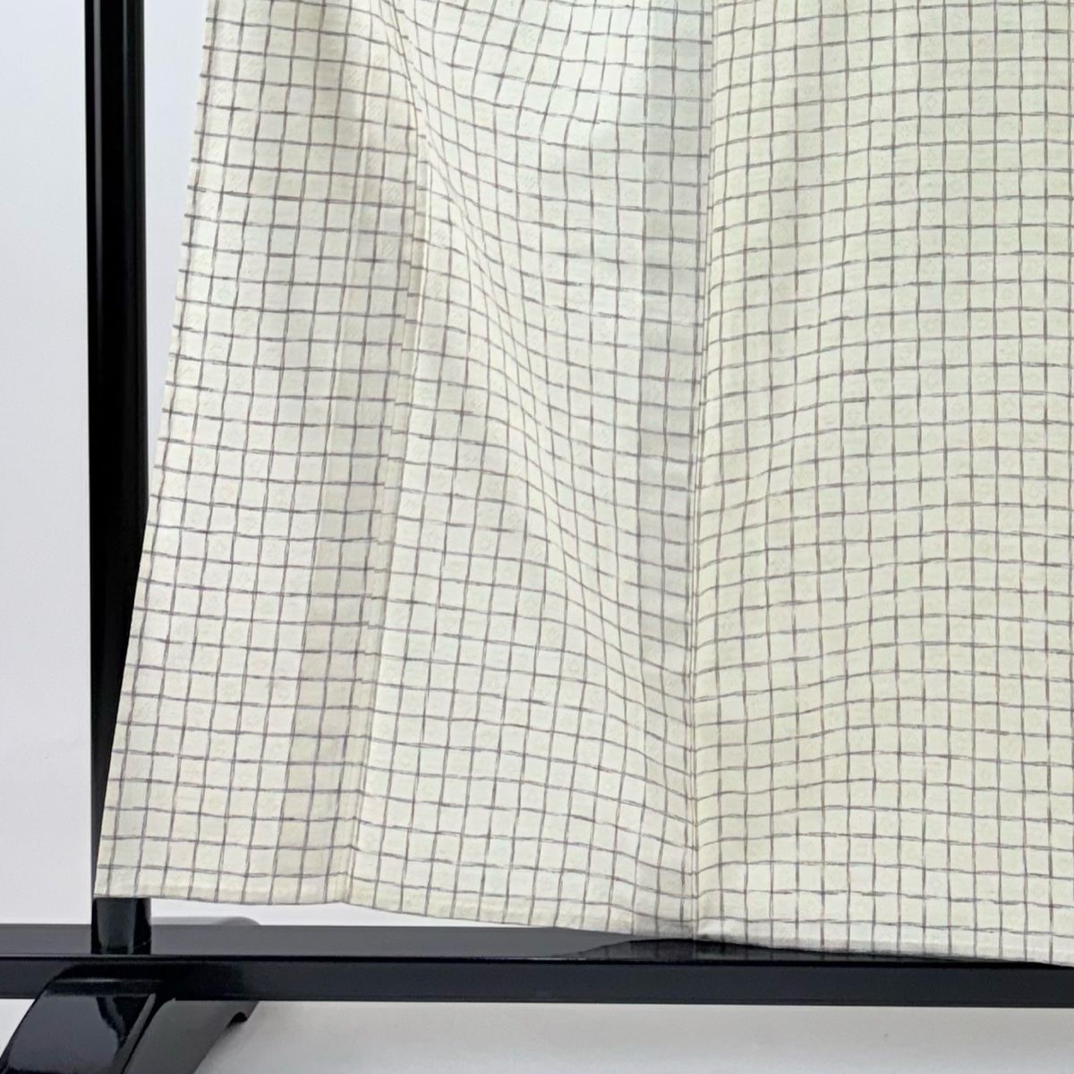 紬 身丈156cm 裄丈63.5cm S 単衣 やまと 格子 ベージュ 正絹