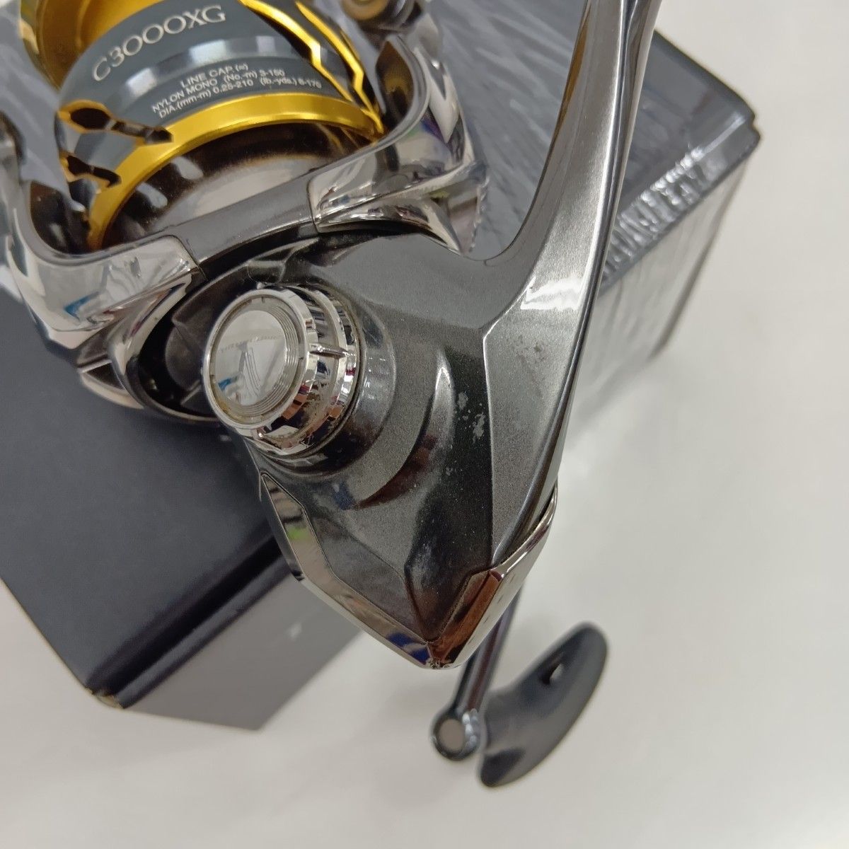 SHIMANO シマノ 04142 スピニングリール 20ツインパワーC3000XG