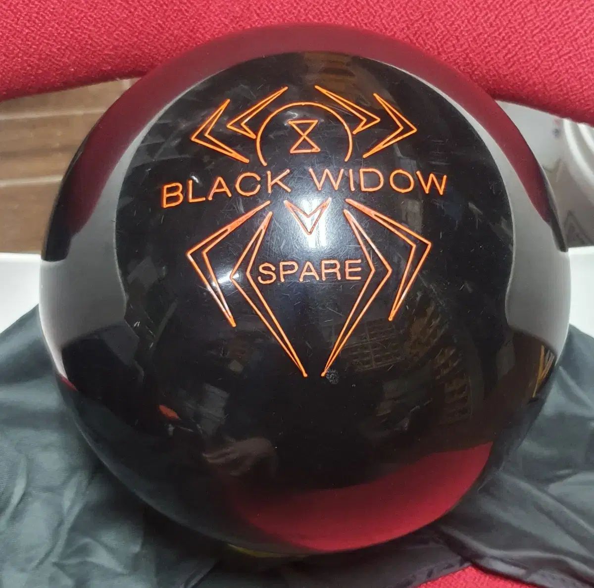 新品未使用 ブラックウィドークリアスペアボール ボウリング