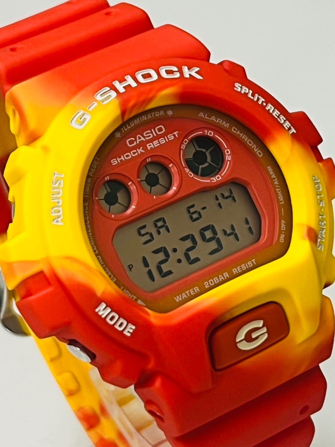 G-SHOCK　Gショック Momiji　紅葉　DW-6900TAL-4JR 55596885-s.png