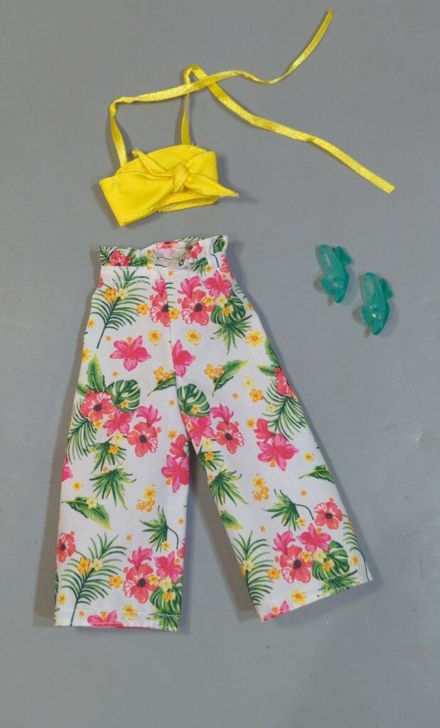 神戸三宮 みらい【リカちゃんキャッスル リトルファクトリー】新品未開封 箱ドール 27cm ジェニー・フレンド BASICモデル 1927014 リカちゃんキャッスル 2023年神戸三宮モデル みらい \u203b発送の際は箱なし