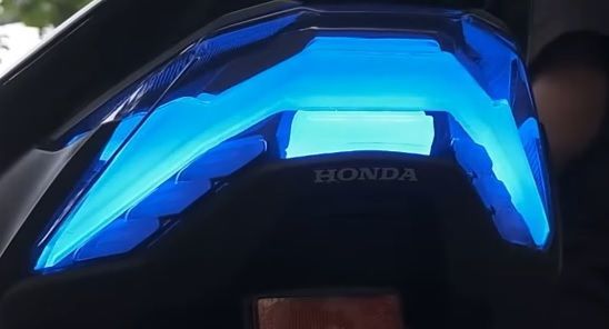 PCX160 LEDテールライト 受注製造 WWW_NOITHATQUANGTHANH_NET