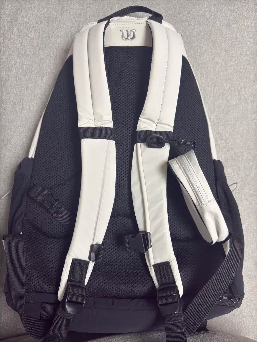 日本全国無料配達! ウィルソン Wilson ドローストリング バックパック ライトグレー 豊富な品揃え！