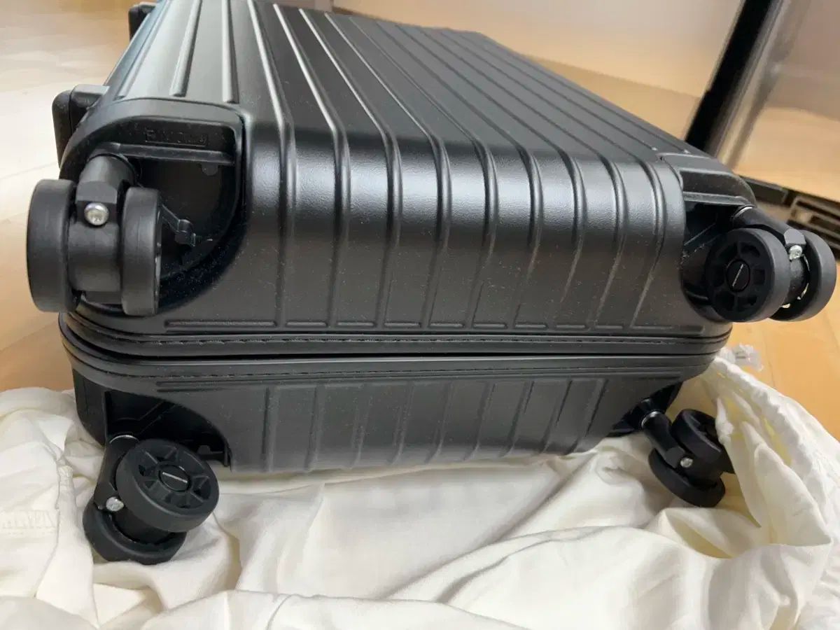RIMOWA リモワ