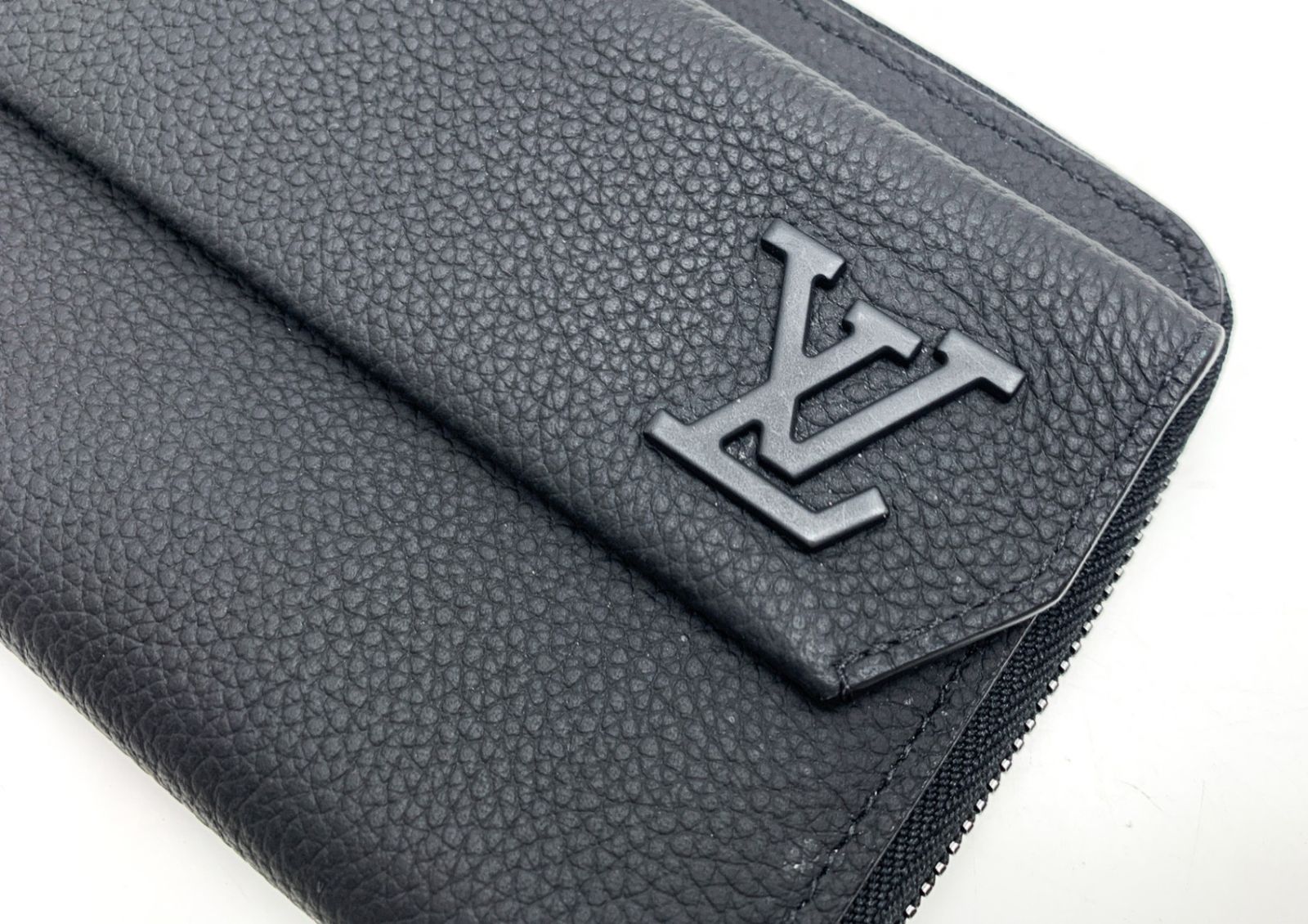 LOUIS VUITTON(ルイ・ヴィトン) アエログラム ポルトフォイユ・ブラザ