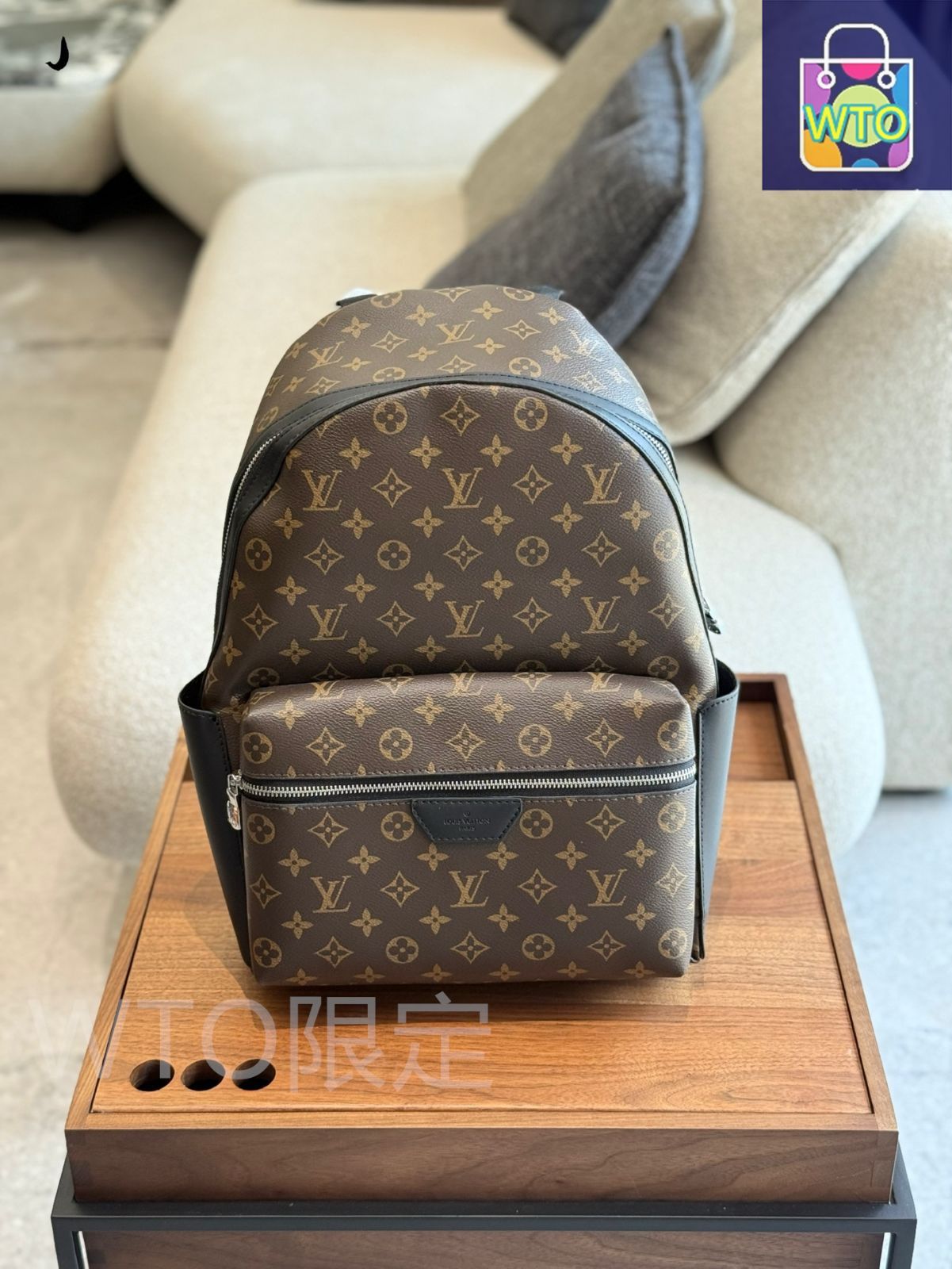 今日特価】LV ルイヴィトン メンズクラシックバックパック
