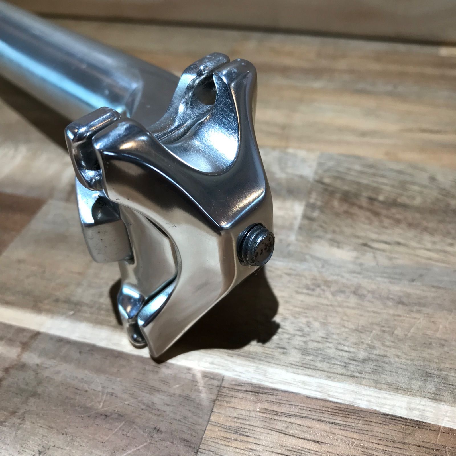 USED】NITTO 「ニットー」 S65 φ27.2 300mm シートポスト シルバー