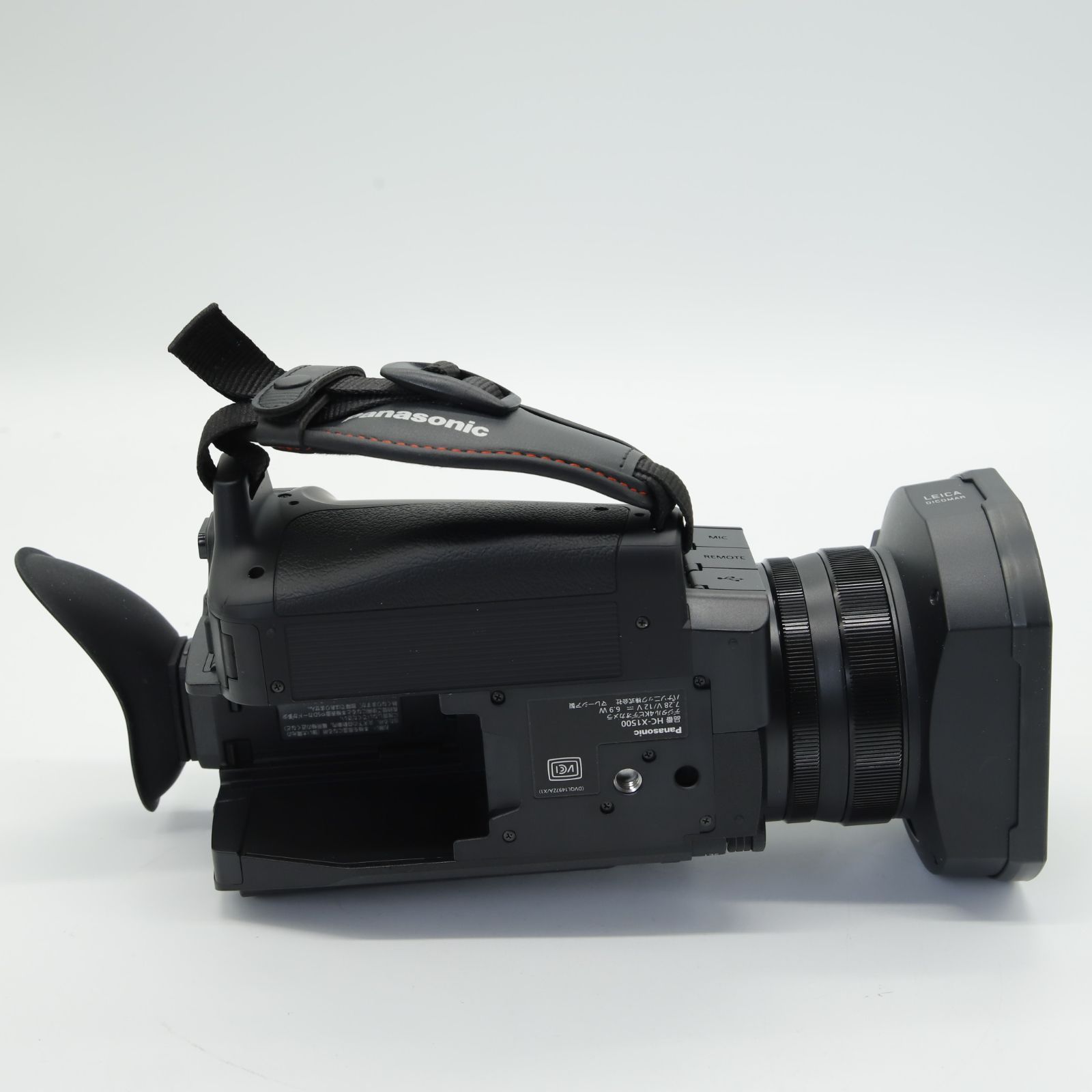 通電2時間□ほぼ新品□ パナソニック(Panasonic) 4K ビデオカメラ 