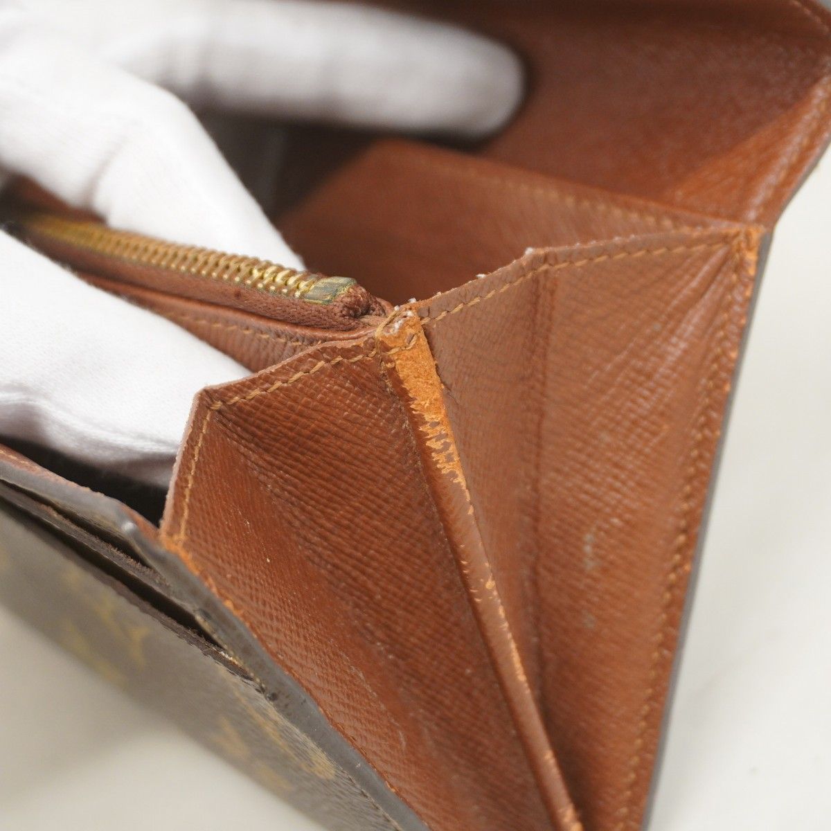 長財布 モノグラム