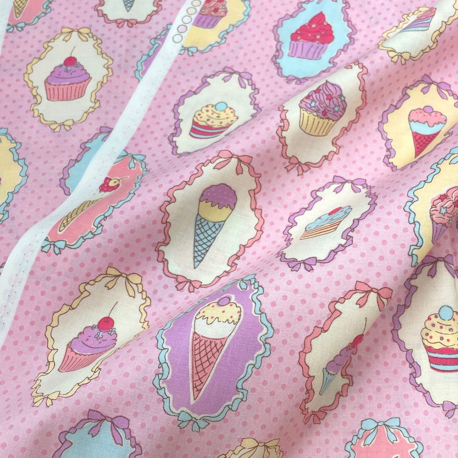 ゆめかわスイーツ柄/綿100%/シャーティング/YUWA/1.8m/Y-692 ゆめかわスイーツ柄⁄綿100%⁄シャーティング⁄YUWA⁄1.8m⁄Y-692 - メルカリ