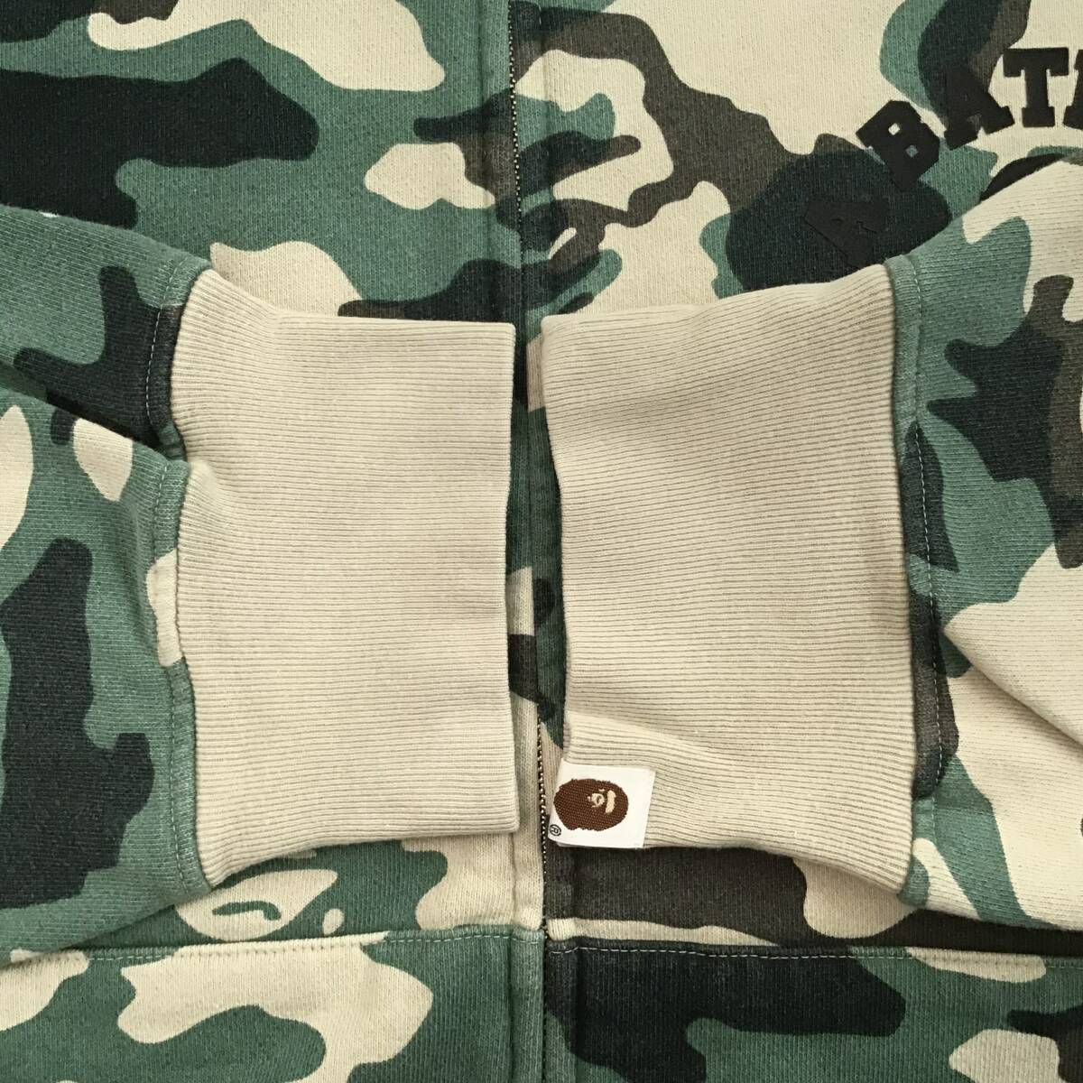 Yahoo!オークション XL カレッジロゴ Woodland camo フルジップ 