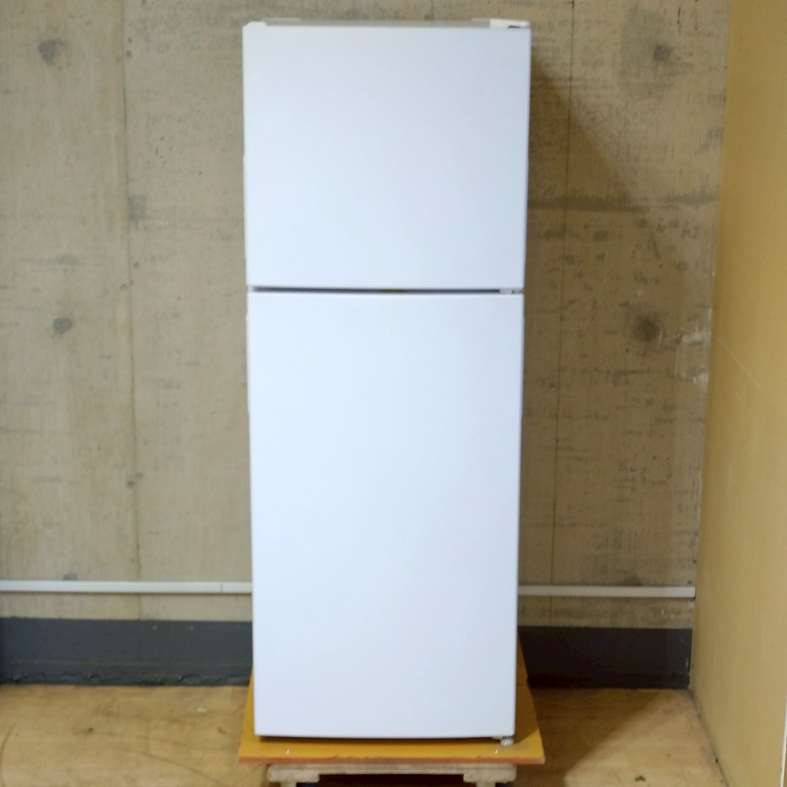 2024年製MAXZEN 138L冷蔵庫2ドア ホワイト JR138ML01WH 2024年製 MAXZEN 138L冷蔵庫 2ドア 右開き ホワイト JR138ML01WH