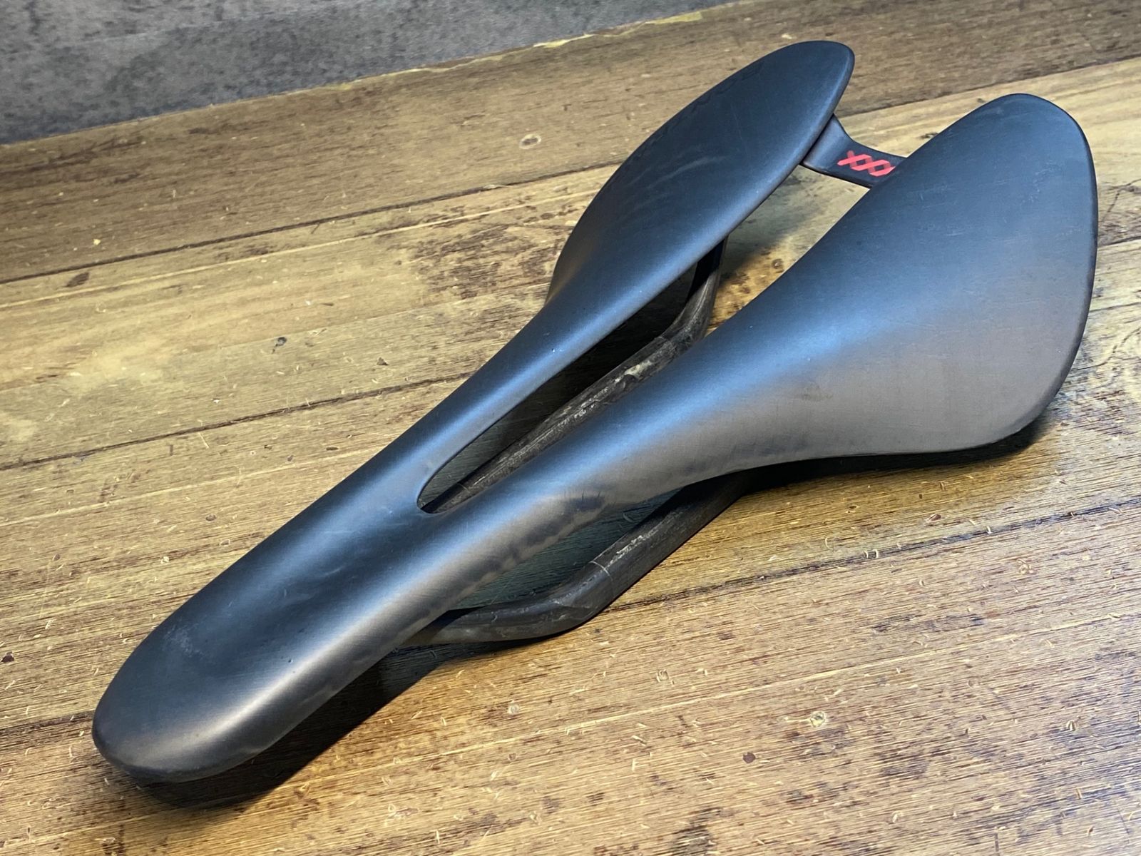 JA019 ボントレガー BONTRAGER トリプルエックス XXX CARBON サドル