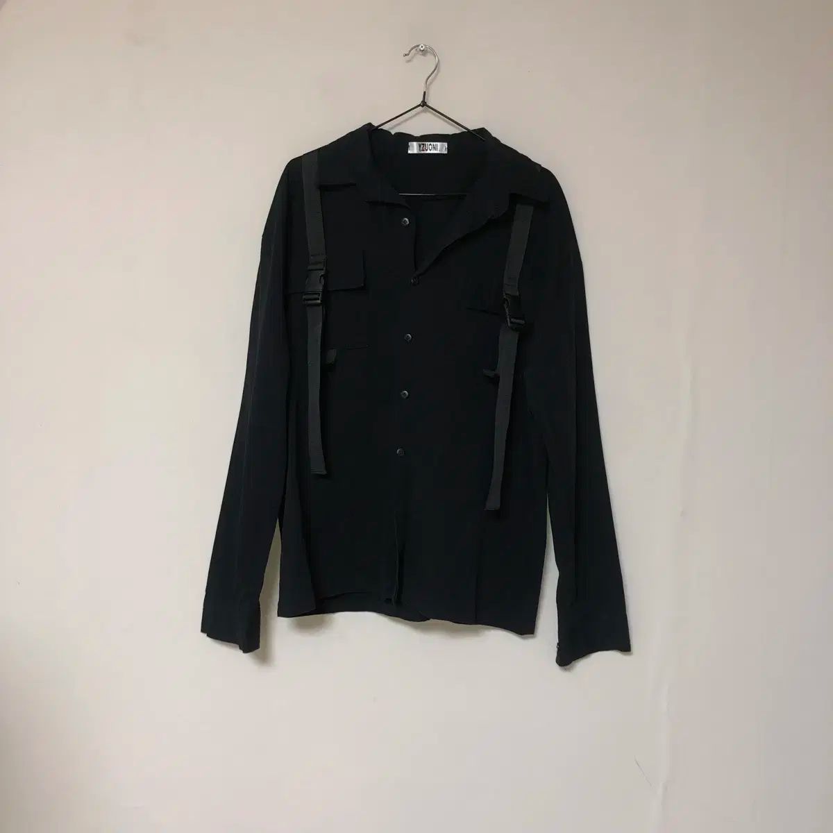 【雷市場（ポンジャン）商品韓国直送】 Vintage never tired black shirt