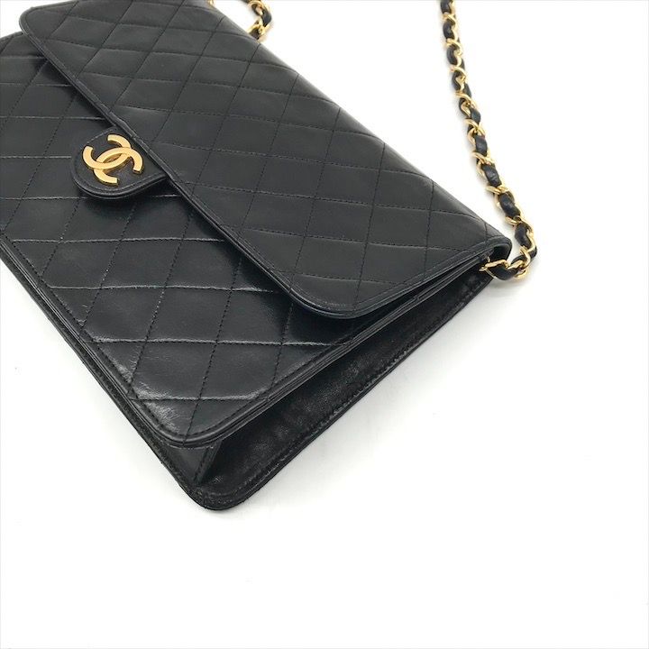 良品 CHANEL シャネル ココマーク マトラッセ ラムスキン レザー プッシュロック チェーン ショルダー バッグ 鞄 かばん ブラック k5523 CHANEL - 良品 CHANEL シャネル ココマーク マトラッセ ラムスキン