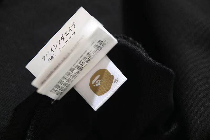 本日特価]Stussy x A BATHING APE アベイシングエイプ シャーク