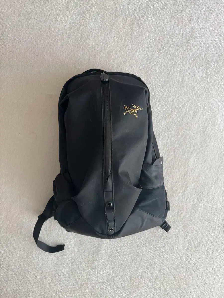 ARC TERYX アークテリクス アロー 16